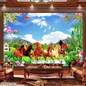 Tranh trang trí tường bát mã bên núi đồi