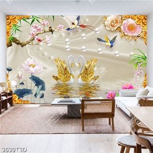 Tranh lụa thiên nga cánh vàng và ngọc trai đẹp in uv