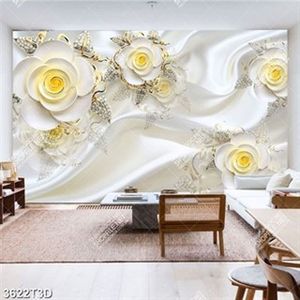 Tranh lụa hoa đính ngọc trang trí phòng ngủ đẹp