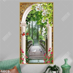 Tranh cổng lớn và cây cầu gỗ khổ dọc