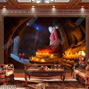 Tranh tượng Phật A Di Đà trong núi