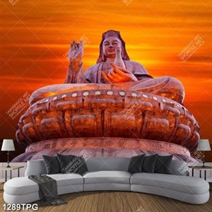 Tranh Tượng Quan Âm trên núi và hoàng hôn