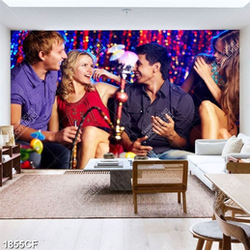 Tranh uống rươu trong bar