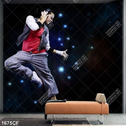 Tranh thiếu nữ hip hop