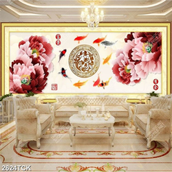 Tranh in uv đàn cá chép quẩy đuôi bên hồ hoa mẫu đơn Tranh in uv đàn cá chép quẩy đuôi bên hồ hoa mẫu đơn