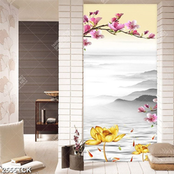 Tranh cành hoa mộc lan khoe sắc trên dòng sông cá chép