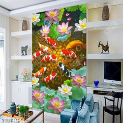 Tranh in uv thủy mạc đầm hoa sen và đàn cá chép Tranh in uv thủy mạc đầm hoa sen và đàn cá chép