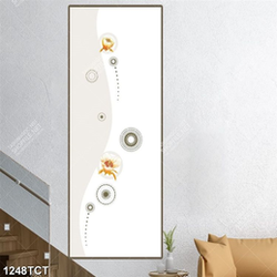 Tranh hoa văn tròn và hoa mẫu đơn