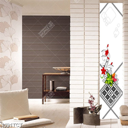 Tranh họa tiết hoa in gạch và kính