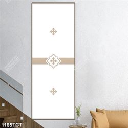 Tranh hoa văn in cửa và gạch