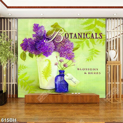 Tranh bình hoa tú cầu tím trên bức tường xanh lá in canvas