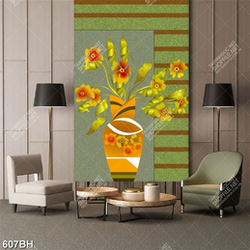 Tranh bình hoa dán tường bông hoa vàng trên tường kẻ sọc
