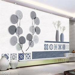 Tranh bình hoa treo tường những cành lá màu xám bên họa tiết