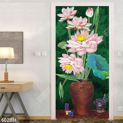 Tranh bình hoa sen hồng trên chiếc bàn nhỏ dán tường