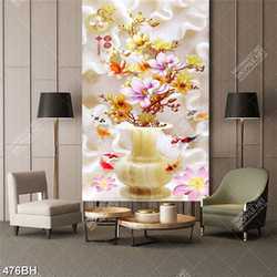 Tranh bình hoa mộc lan vàng bên đàn cá chép decor