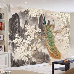 Tranh hoa mộc lan và chim cong trên núi