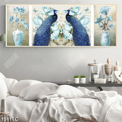 Tranh ghép chim công và hoa