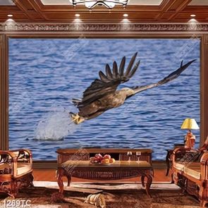 Tranh đại bàng trên mặt nước