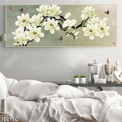 Tranh hoa mộc lan in kính đẹp