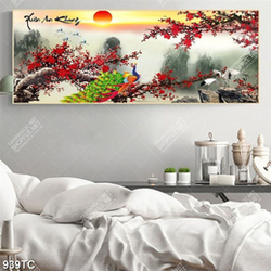 Tranh thư pháp màu xuân và chim công