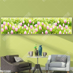 Tranh hoa tulip in kính bếp