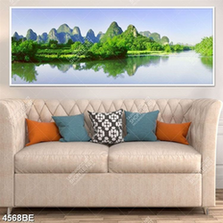 Tranh phong cảnh núi sông in kính bếp