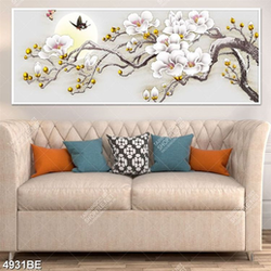 Tranh hoa mộc lan in kính bếp