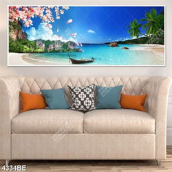 Tranh phong cảnh biển và thuyền in kính bếp