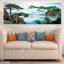 Tranh mây và núi in kính bếp