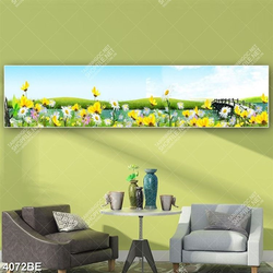 Tranh hoa hồ điệp trên sông in kính bếp