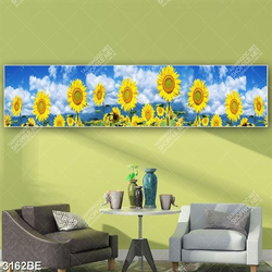 Tranh hoa hướng dương in kính bếp