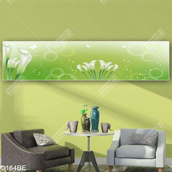 Tranh hoa vân môn in kính bếp