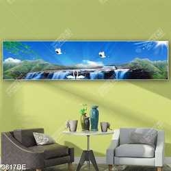 Tranh thác nước và chim thiên nga in kính bếp