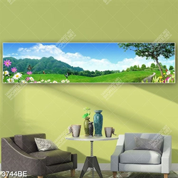 Tranh đồng cỏ và con đường in kính bếp