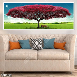 Tranh cây lá đỏ in kính bếp