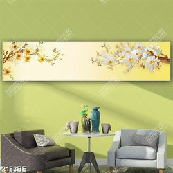 Tranh hoa mộc lan in kính bếp