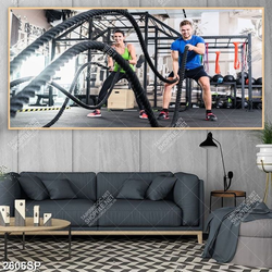 Tranh chàng trai và cô gái tích cực tập luyện