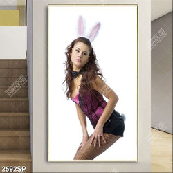 Tranh cô nàng sexy treo tường spa