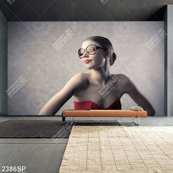 Tranh spa cô nàng xinh đẹp với chiếc váy đỏ cúp ngực