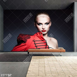 Tranh treo spa cô nàng cá tính với chiếc váy đỏ