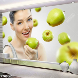 Tranh nghệ thuật cô gái bên những trái táo xanh treo spa