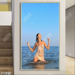 Tranh spa cô gái tắm biển