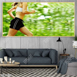 Tranh spa cô gái chạy bộ thể dục