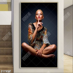 Tranh spa cô gái xinh đẹp in canvas