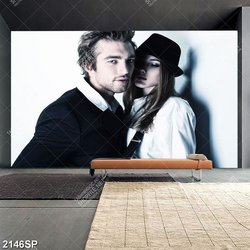 Tranh đôi trai gái in uv treo spa