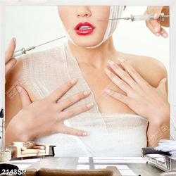 Tranh cô gái làm đẹp in uv treo spa