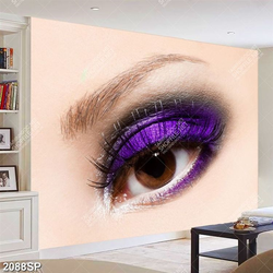 Tranh spa đôi mắt tím biếc