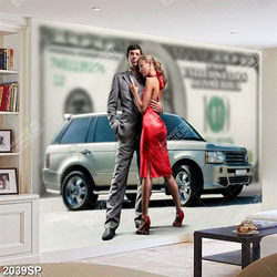 Tranh spa cặp đôi đứng ôm nhau bên chiếc xe ô tô