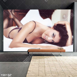 Tranh spa người mẫu bikini xinh đẹp quyễn rũ in canvas