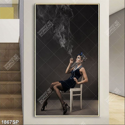 Tranh spa người mẫu ngồi trên ghế hút thuốc lá
